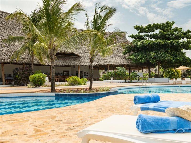 Baobab Beach Resort Nungwi Extérieur photo