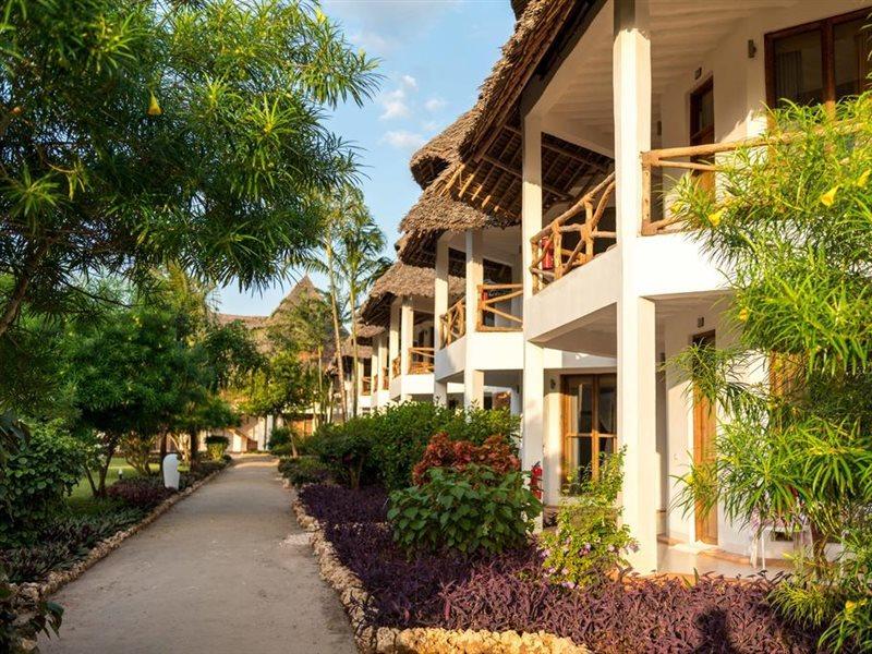 Baobab Beach Resort Nungwi Extérieur photo