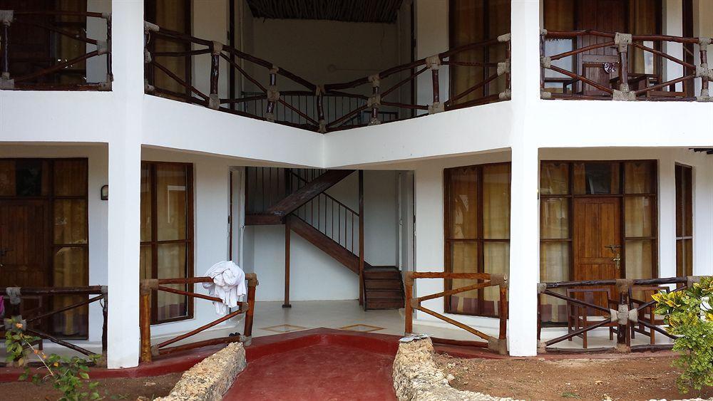 Baobab Beach Resort Nungwi Extérieur photo