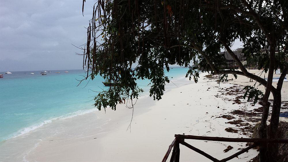 Baobab Beach Resort Nungwi Extérieur photo